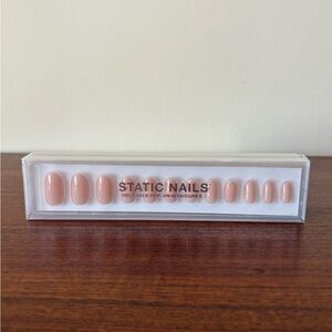 Static Nails Nude Press-On Manicure - Fetish Color